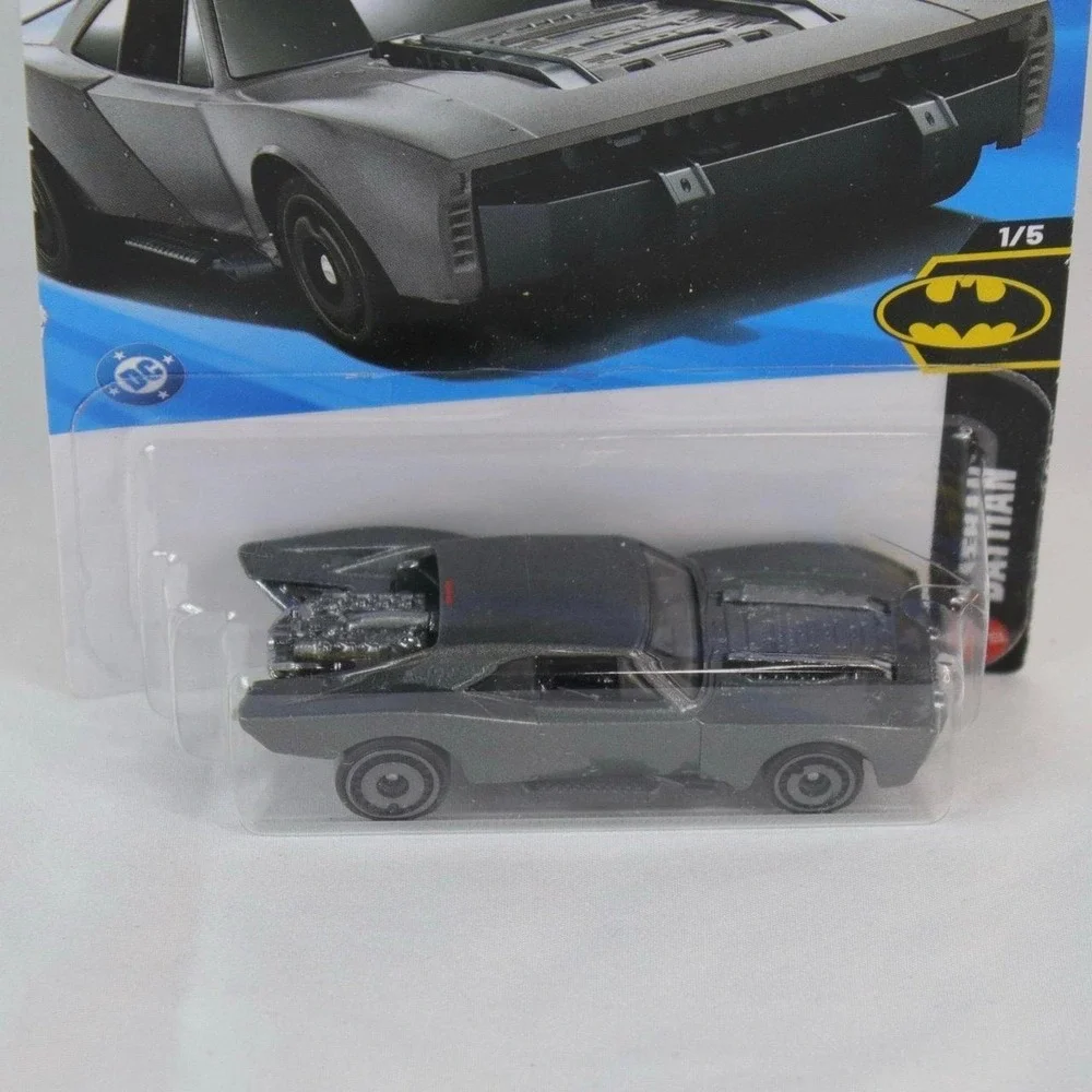 Hot Wheels The Batman Batmobile Toy Car - NEW‎